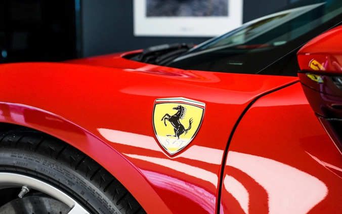 Ferrari 296 GTB cena 409000 przebieg: 542, rok produkcji 2023 z Barlinek małe 562